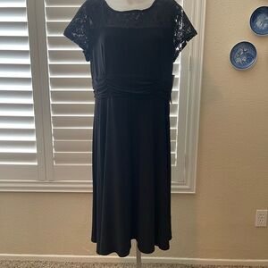 Black Lace-Sleeve Midi Dress — Timeless Evening Style